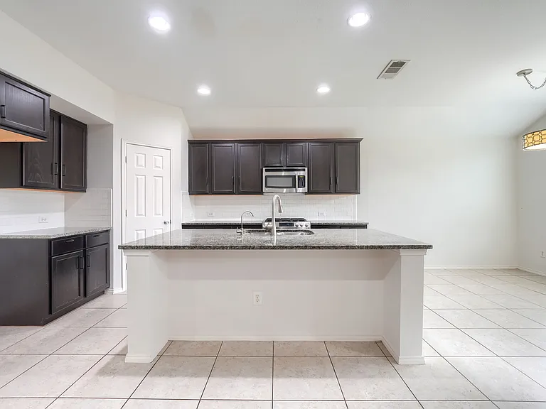 616 Smokebrush St — Photo 22