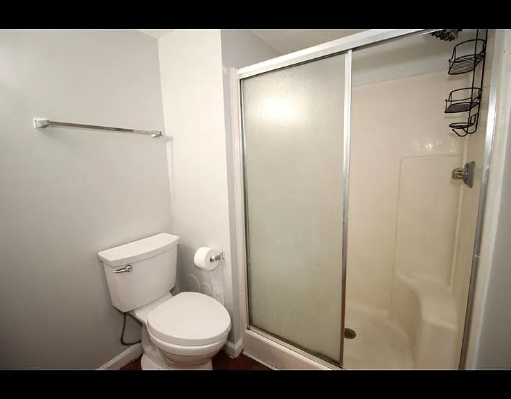700 N Adelaide St #112 — Photo 13