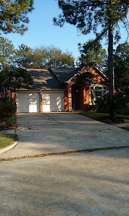1st image of 7806 Shangrila Ln