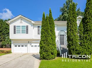 1985 Foster Trace Ct, Lawrenceville, GA 30043