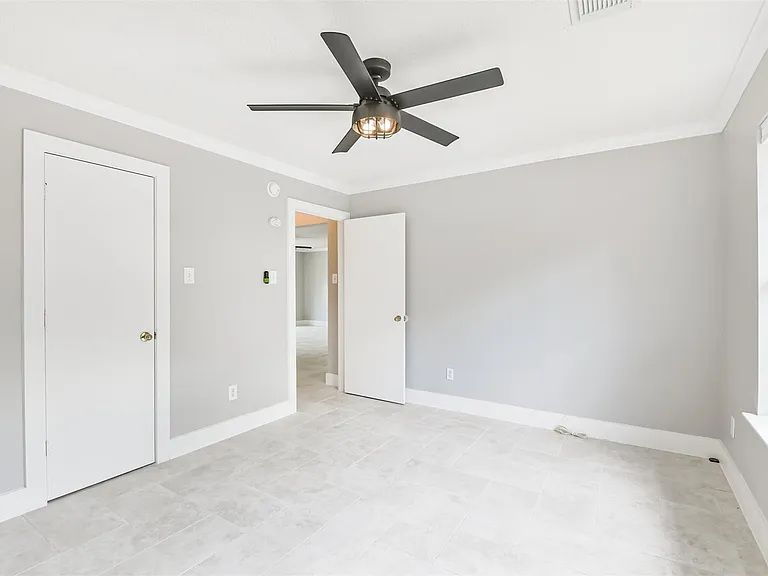 1623 Stonehaven Village Cir — Photo 24