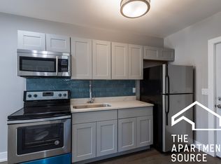2839 W Wellington Ave, Chicago, IL 60618
