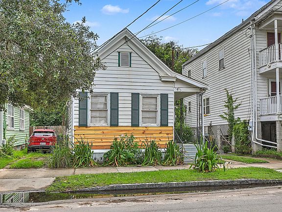 3rd image of 318 Ashley Ave