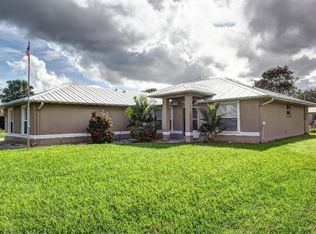102 Columbia Ave, Sebastian, FL 32958