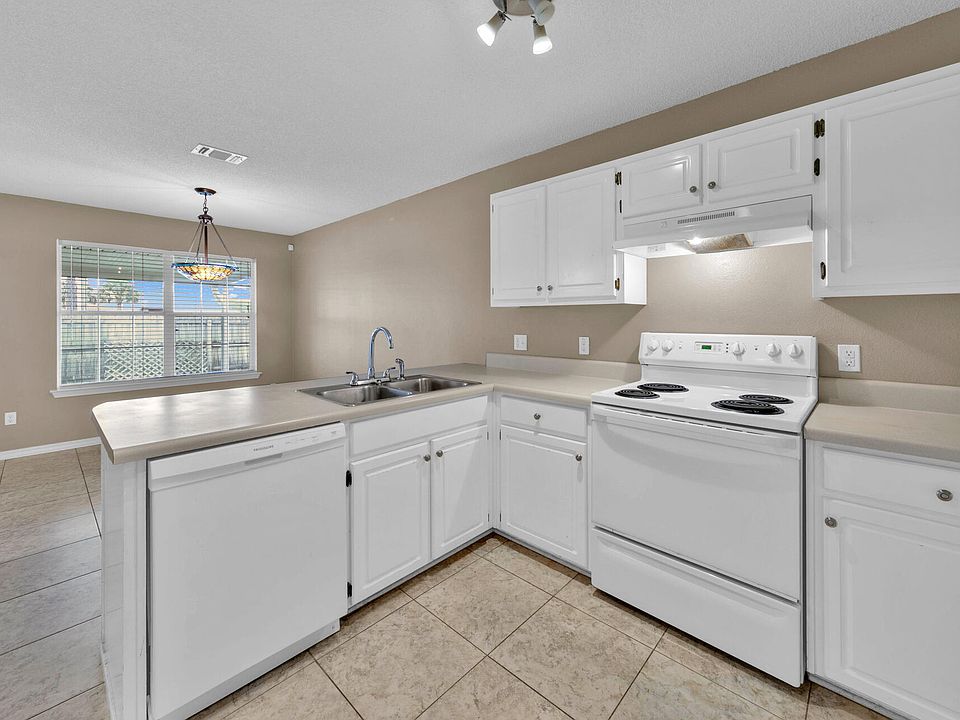 9633 Leeward Way, Navarre, FL 32566 MLS 921082 Zillow