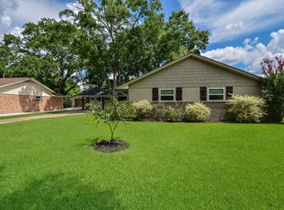 5730 McKnight St, Houston, TX 77035