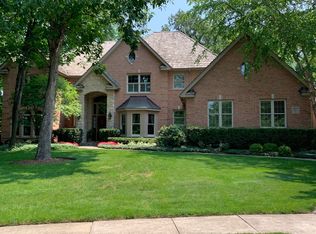 1223 Ashbury Ln, Libertyville, IL