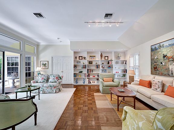 3rd image of 774 Bougainvilia Lane