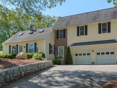 185 Hartford Ave E, Uxbridge, MA, 01569