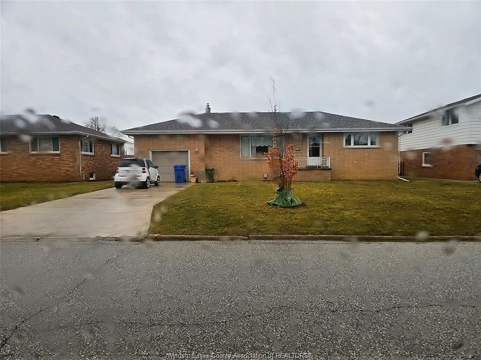1st image of 2381 Leonard Rd
