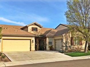 740 Mount Rushmore Dr, Newman, CA