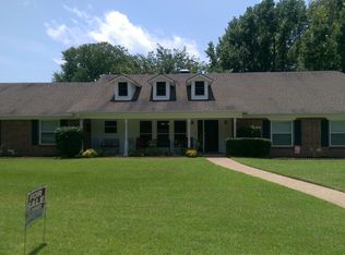 9241 Elm Tree Cir, Tyler, TX 75703