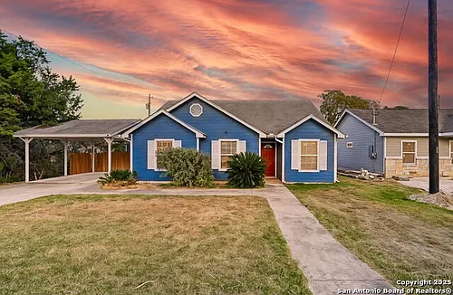 1150 Green Hl Photo 1