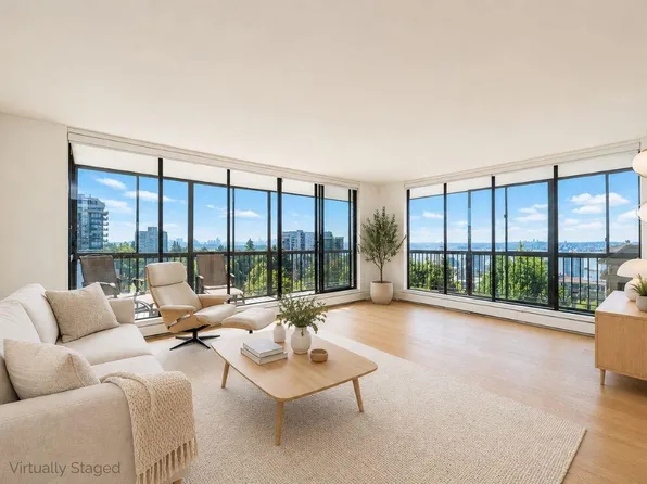 114 W Keith Rd #1104, North Vancouver, BC V7P 3C7