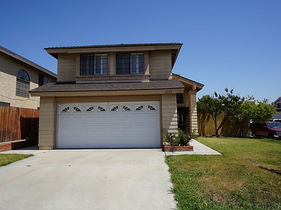 2nd image of 2259 Sherwood Dr