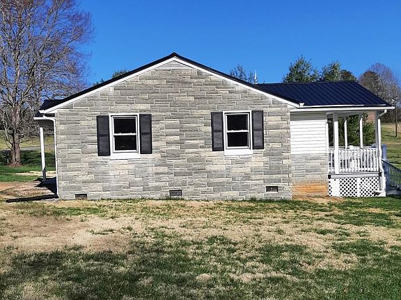 5th image of 64 Valentine Dr