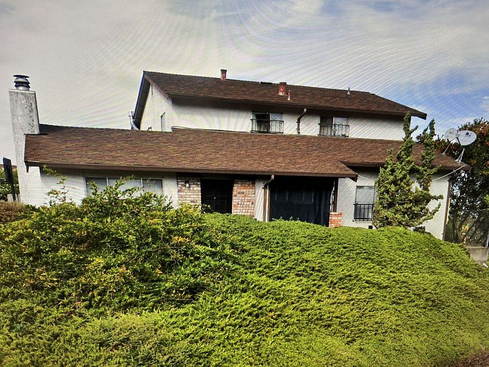 1st image of 776 Pope Dr APT D