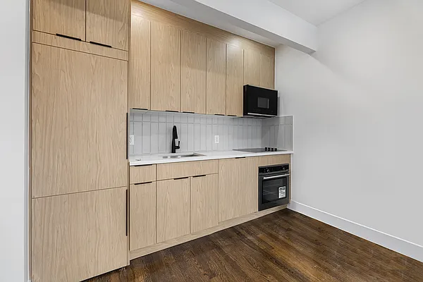 Rented by REAL New York | media 5