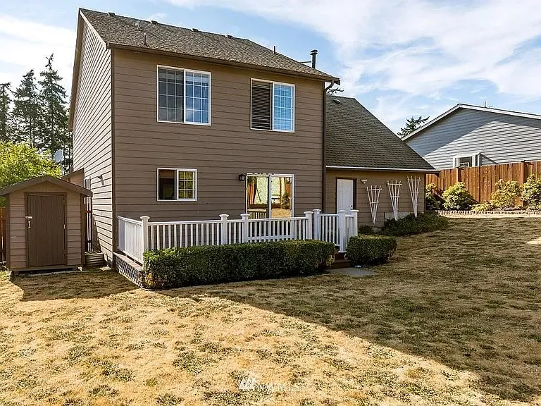 910 SW Regency Dr — Photo 21