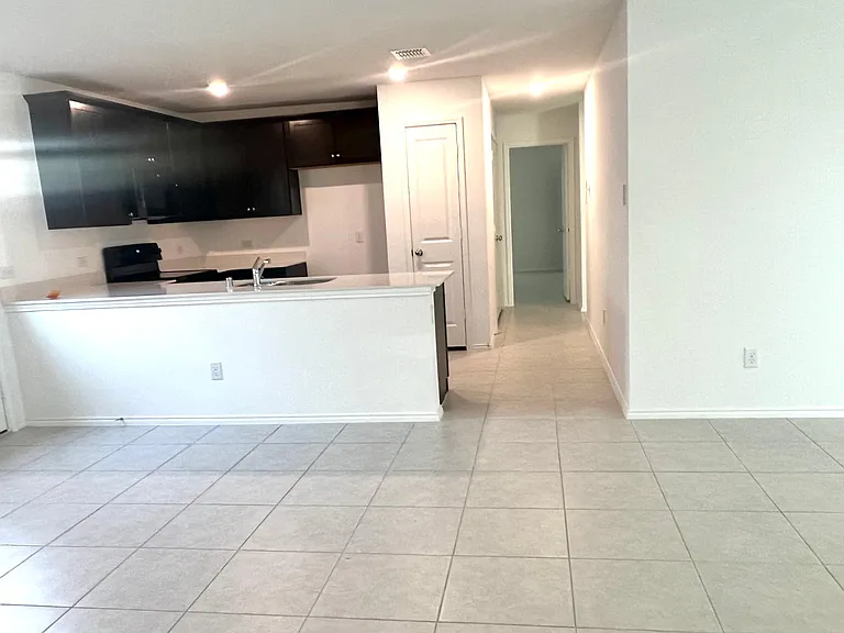 5836 Timber Point Dr — Photo 6