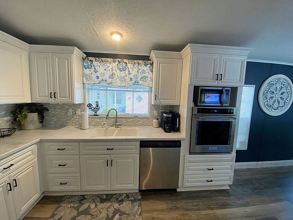5th image of 267 Wecuwa Dr