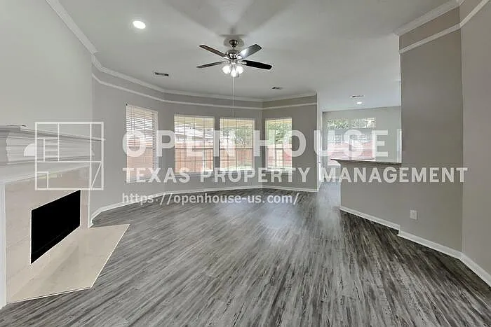 3922 Wildwood Valley Ct — Photo 3