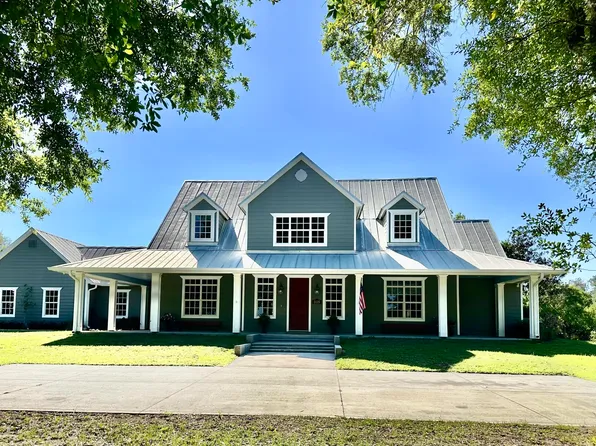 2135 55th Avenue SW, Vero Beach, FL 32968