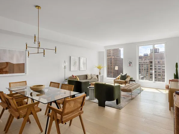 215 W 28th St APT 15C, New York, NY 10001