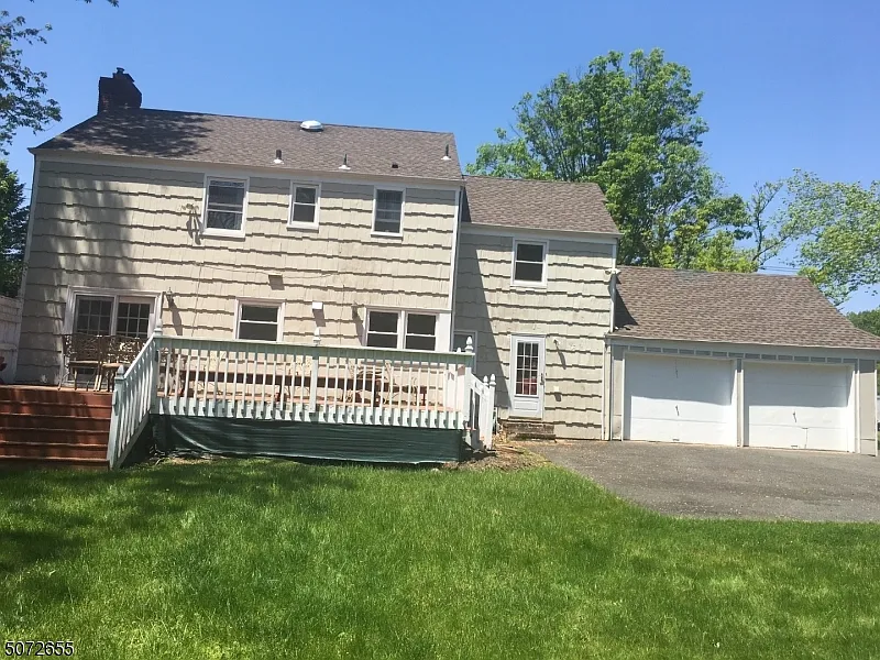 4 bed, 4.0 bath, $7,000 — Photo 2