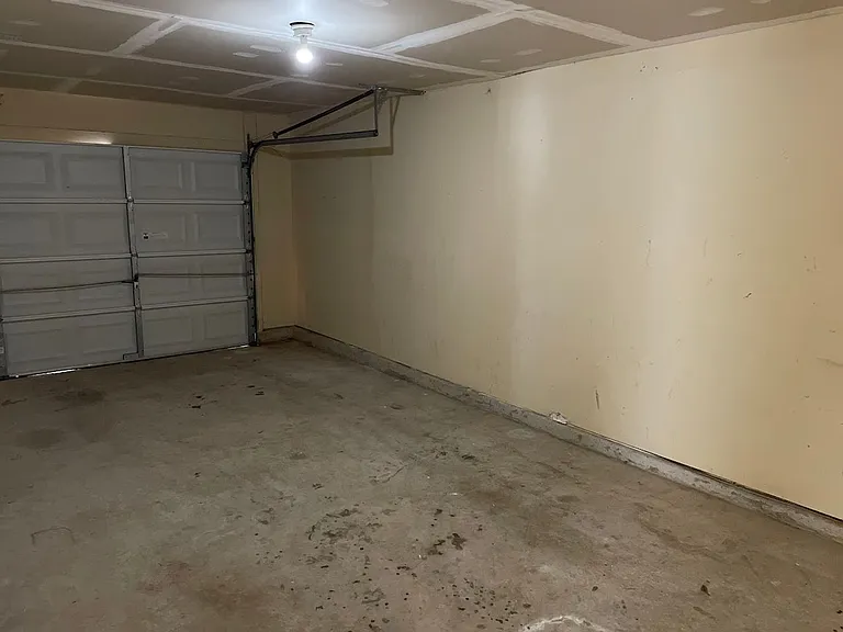 823 Tramore Dr — Photo 21