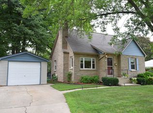 3769 N 82nd St, Milwaukee, WI 53222