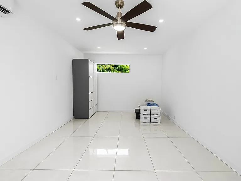 7800 SW 57th Ct — Photo 32