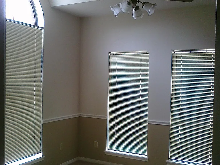 8222 Etienne Dr — Photo 14