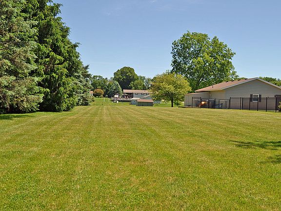 5th image of 359 Sandwood Ct