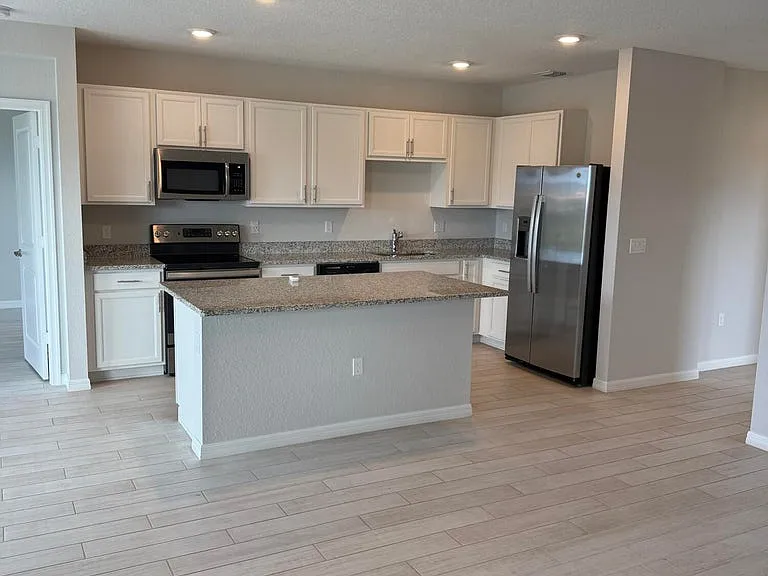 5226 Armina Pl — Photo 3