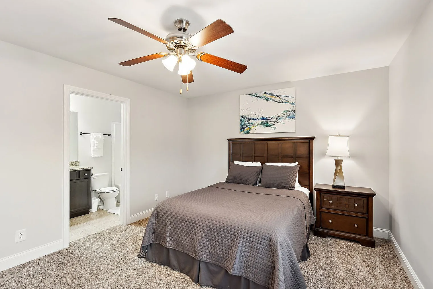 2 bed, 2.5 bath, 1248 sqft, $2,198 — Photo 3