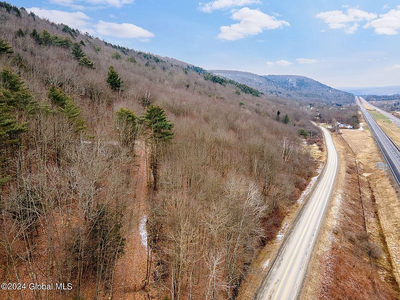 3rd image of L40 Co Hwy 56
