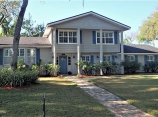 1804 Twelve Oaks Ln N, Neptune Beach, FL 32266