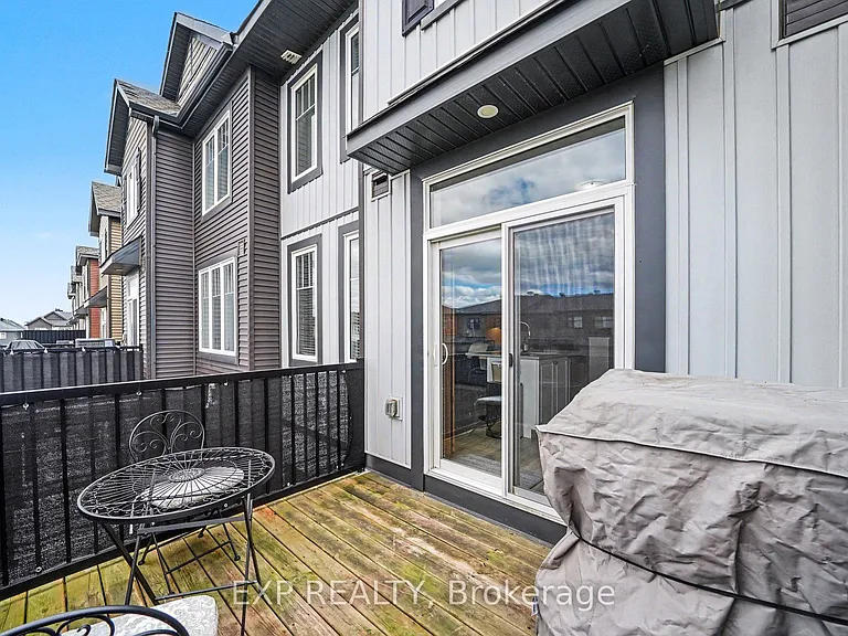 108 Teelin Cir — Photo 17
