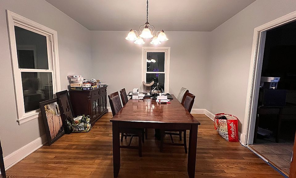 1st image of 207 Park Blvd