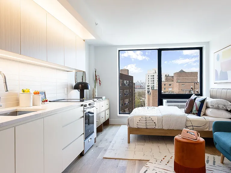 240 Willoughby St #12Q — Photo 5