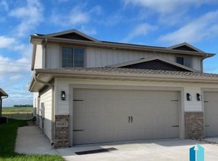 9567 W Dolores Dr, Sioux Falls, SD 57106