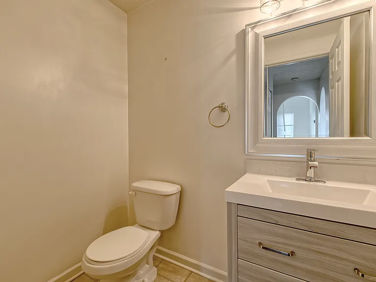 116 Alderwood Dr — Photo 12
