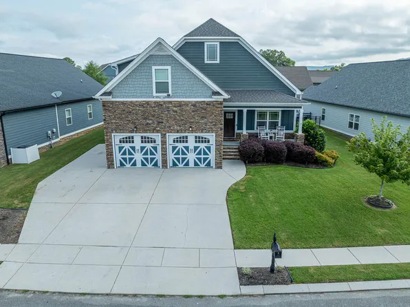 7925 Frostwood Ln, Ooltewah, TN 37363