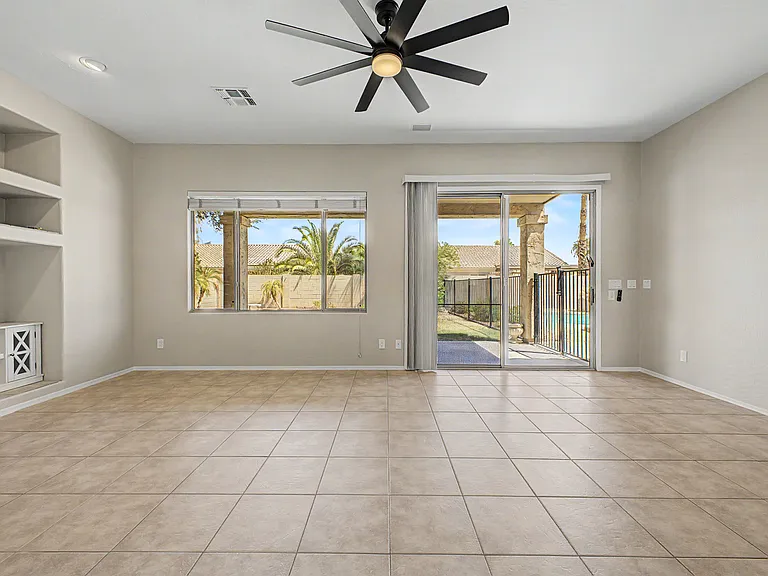 1292 W Longhorn Dr — Photo 13