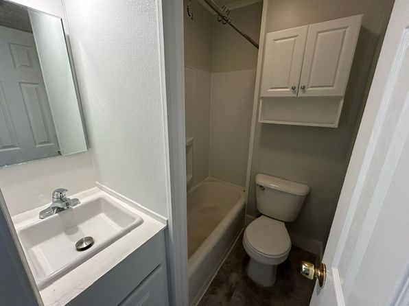 84 South St #301, Biddeford, ME 04005
