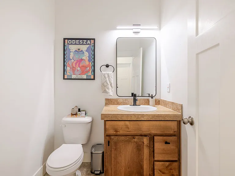 63121 De Haviland Ct — Photo 35