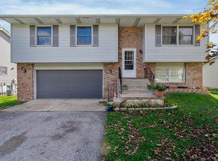 4092 Westover Dr, Crown Point, IN 46307