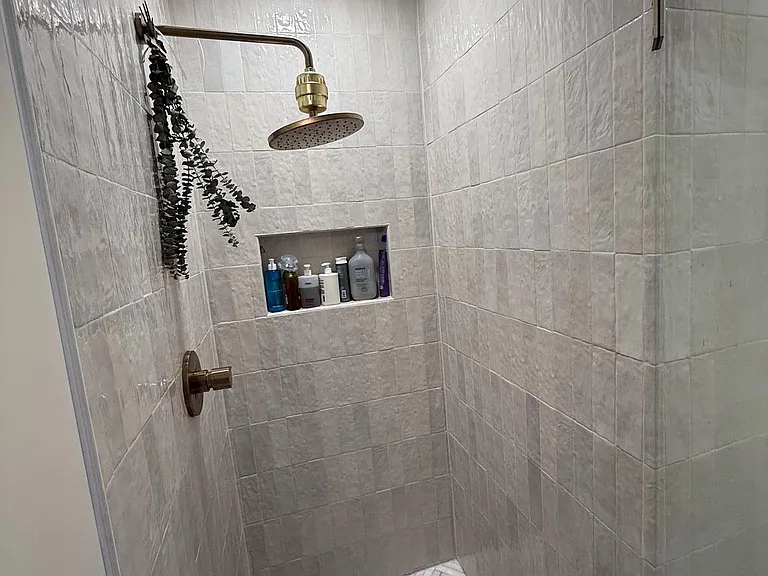 703 Stillhouse Ln — Photo 12