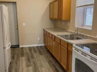 625 N 9th St, Saint Joseph, MO 64501